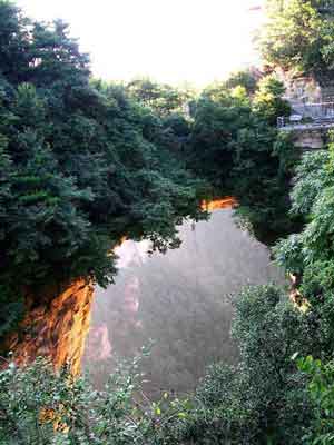 張家界、袁家界、天子山、武陵源二晚二日游
