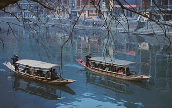張家界國家森林公園、鳳凰古城三日游